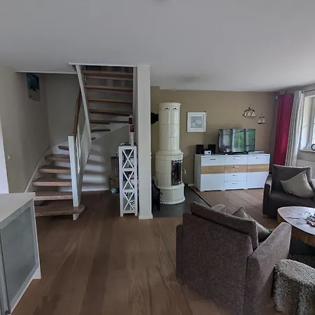 Holiday home Haus Windfluechter Born